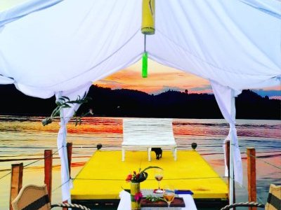 Sunset romantic time with Perfect Journey